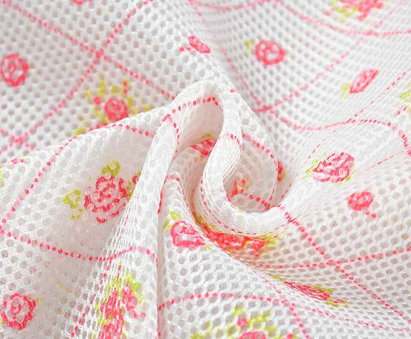 苏州涤纶三明治网眼布定做