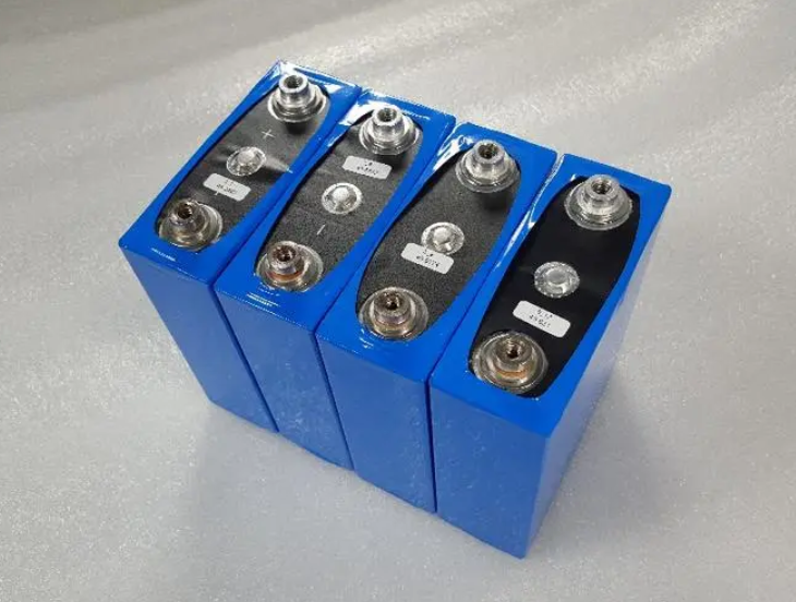 What is the difference between lithium iron phosphate and lead-acid batteries?